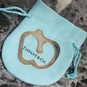 💯 AUTHENTIC Tiffany & Co. Elsa Peretti Apple Bookmark Sterling Silver